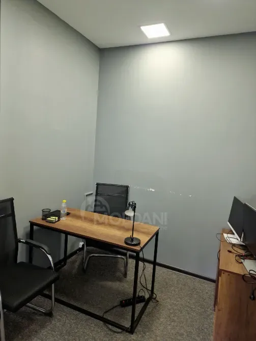 ქირავდება კომერციული საოფისე ფართი ვაკეში თბილისი - photo 9