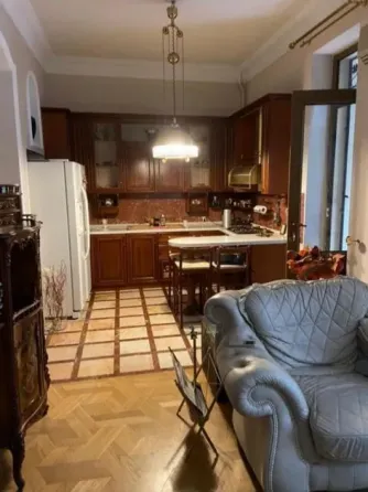 Apartments For Rent four-room 150м² 1/8 floor Tbilisi