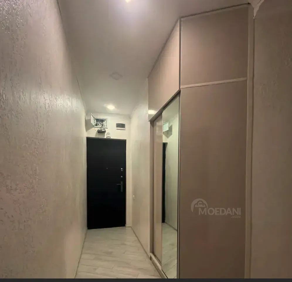 Apartments For Rent three-room 50м² 5/32 floor Batumi - photo 6