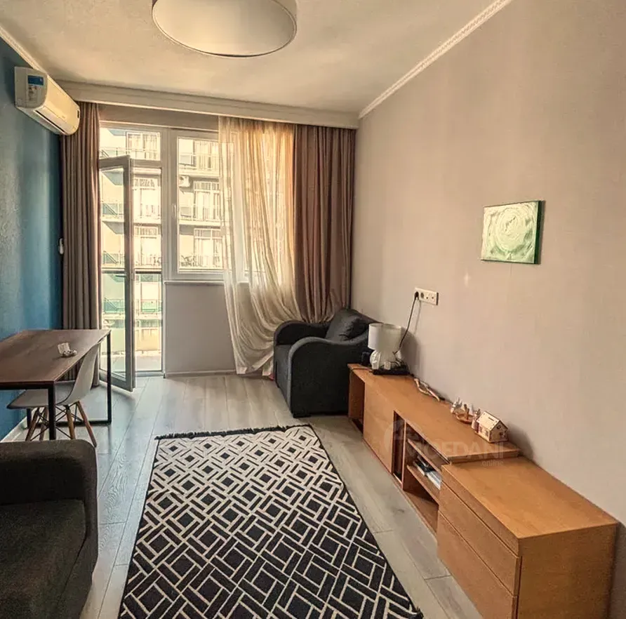 Short Term Rentals two-room 47m² 23/32 floor Batumi - photo 1