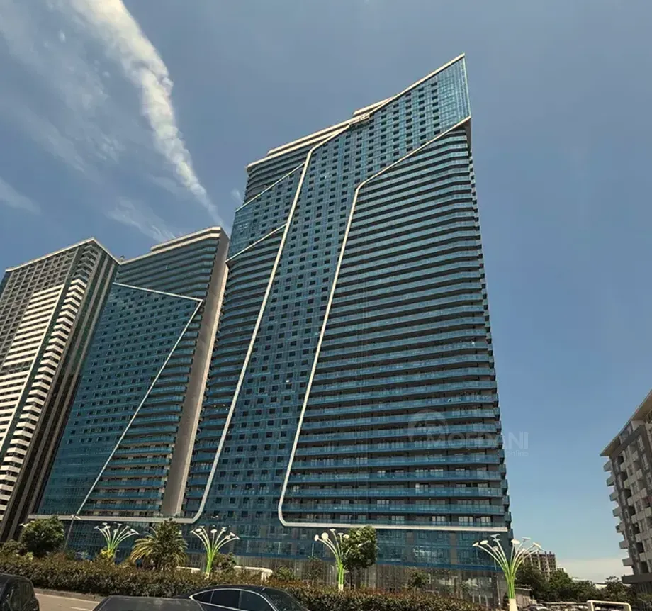 Apartments For Sale one-room 32м² 8/40 floor Batumi - photo 2