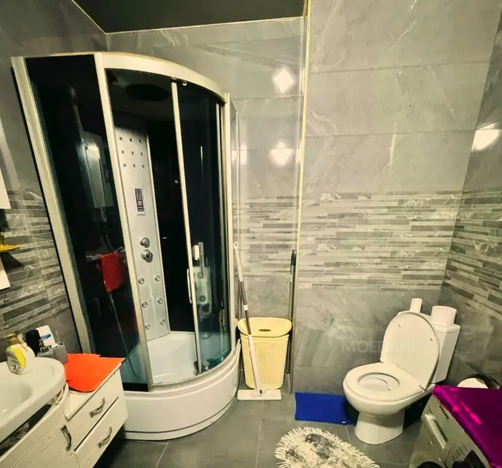 Apartments For Rent three-room 70м² 10/23 floor Batumi - photo 3