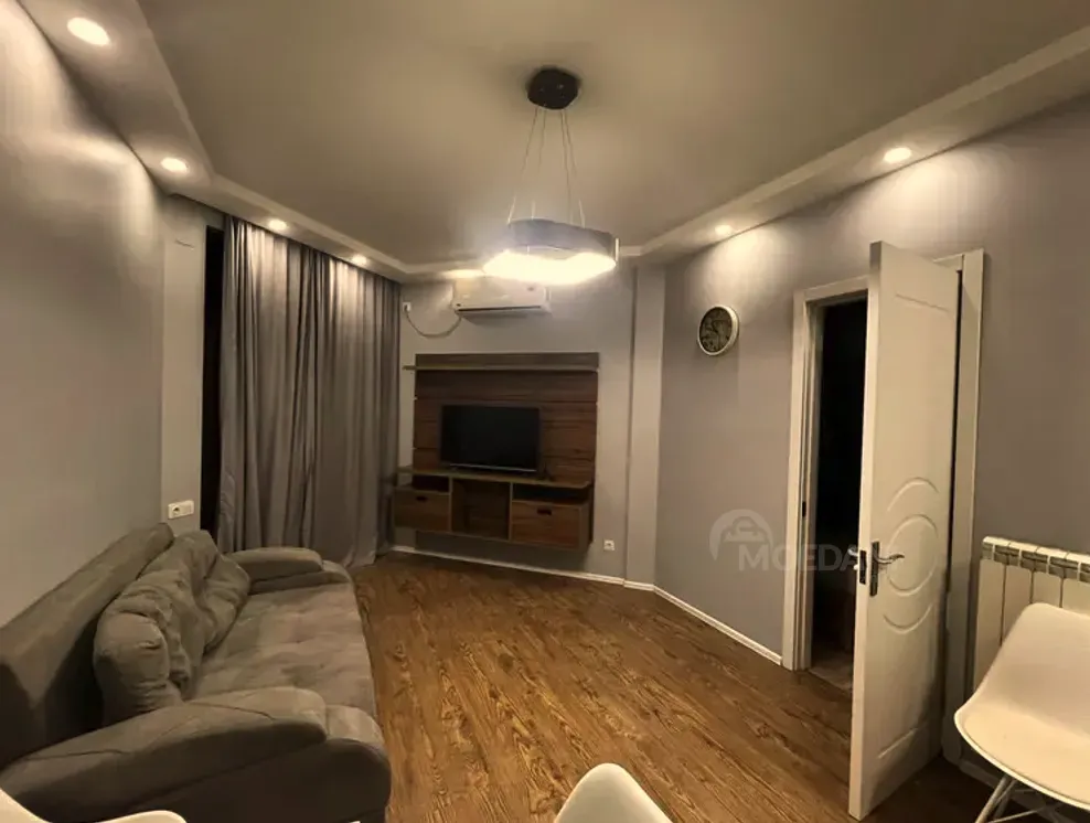 Apartments For Rent two-room 40м² 9/15 floor Batumi - photo 1