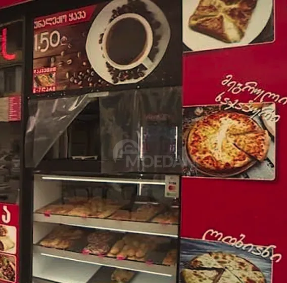 Cook at a fast food restaurant in Batumi Batumi - photo 1