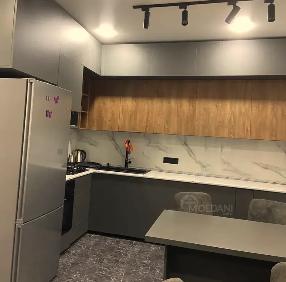 Apartments For Rent four-room 100м² 2/14 floor Batumi - photo 9