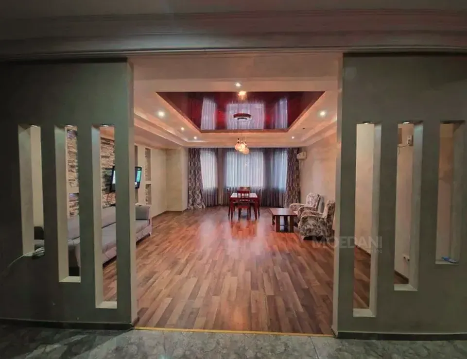 Apartments For Rent three-room 155м² 2/21 floor Batumi - photo 7