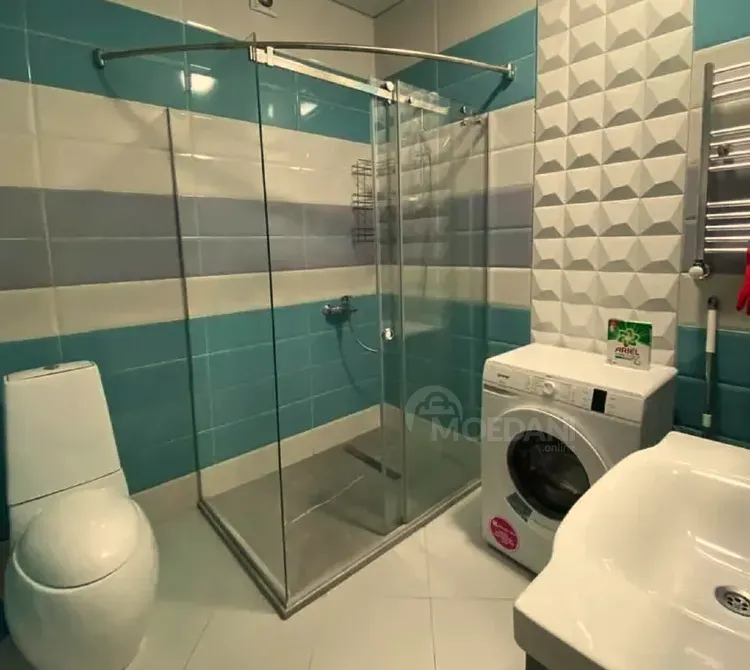 Apartments For Rent three-room 70м² 12/14 floor Batumi - photo 3