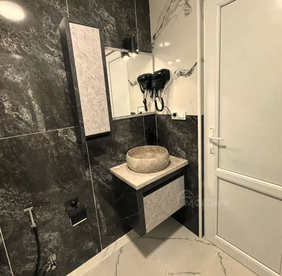 Apartments For Rent two-room 50м² 11/15 floor Batumi - photo 4