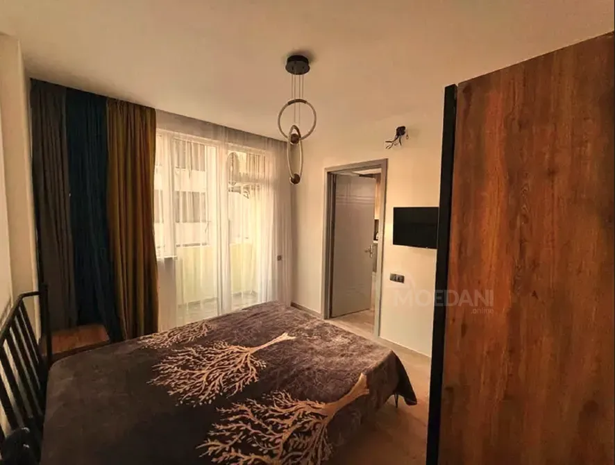 Apartments For Rent three-room 65м² 9/9 floor Batumi - photo 4