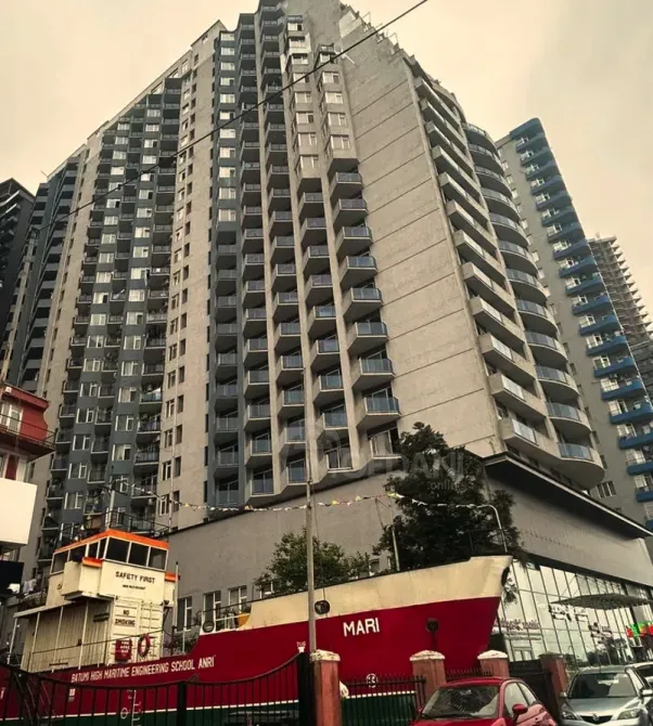 Apartments For Rent three-room 65м² 20/24 floor Batumi - photo 2