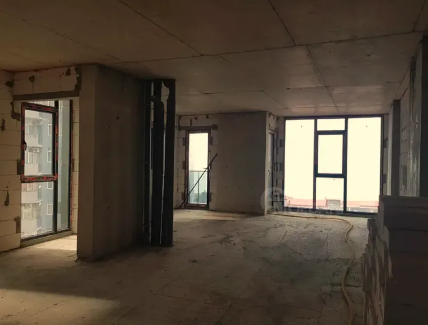 Apartments For Sale three-room 73м² 16/26 floor Batumi - photo 4