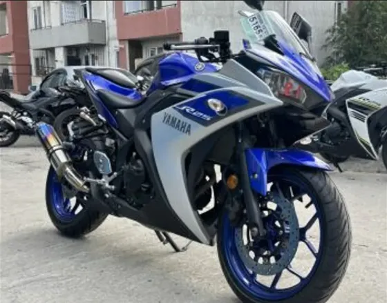 For sale Yamaha YZF-R25, year of manufacture 2015, Yamaha motorcycle. Tbilisi