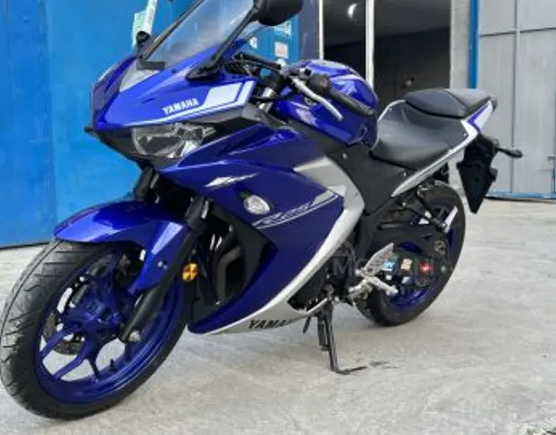 Представляем Yamaha YZF-R25 2017 года, который выделяется своим стилем и производительностью. Тбилиси - изображение 1