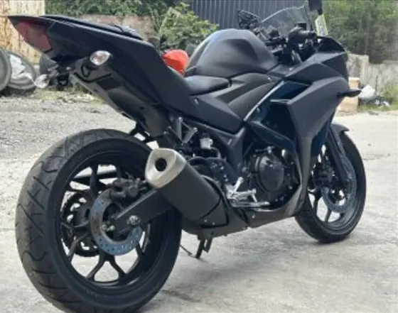 For sale is a Yamaha YZF-R25, a 2017 model, which is a great choice for lovers of sports motorcycles. Tbilisi
