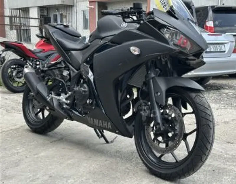 For sale is a Yamaha YZF-R25, a 2017 model, which is a great choice for lovers of sports motorcycles. Tbilisi - photo 2