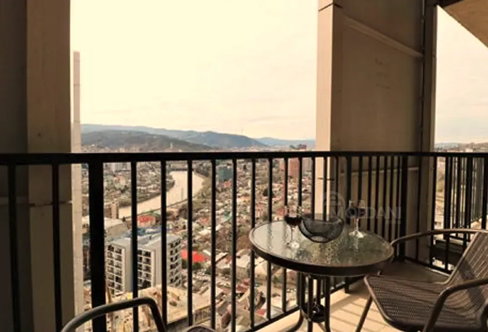 Сдам 2-комн. квартиру на сутки в Тбилиси  50м² 22/24 эт. Тбилиси - изображение 9