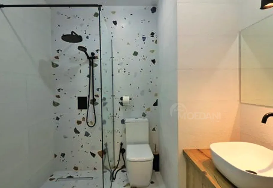 Сдам 2-комн. квартиру на сутки в Тбилиси  50м² 22/24 эт. Тбилиси - изображение 6