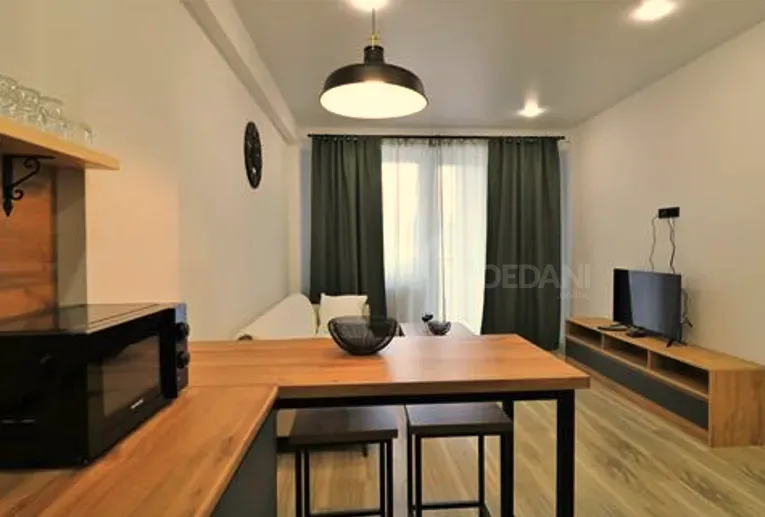 Сдам 2-комн. квартиру на сутки в Тбилиси  50м² 22/24 эт. Тбилиси - изображение 8