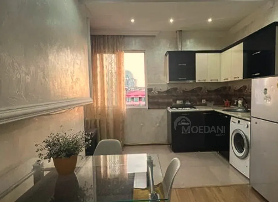 Short Term Rentals two-room 40m² 10/10 floor Batumi - photo 1