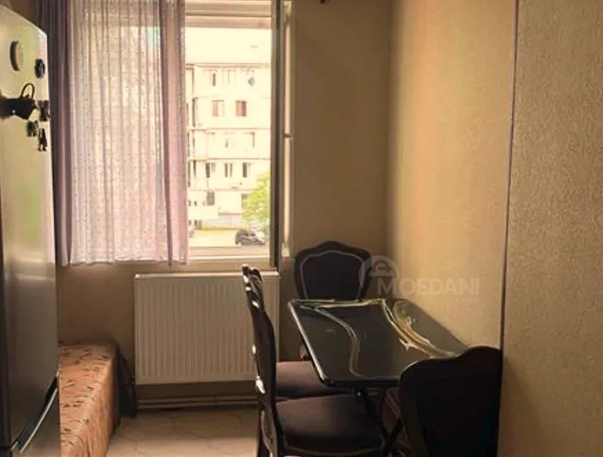 Сдам 4-комн. квартиру на сутки в Кобулети  100м² 2/9 эт. Кобулети - изображение 7