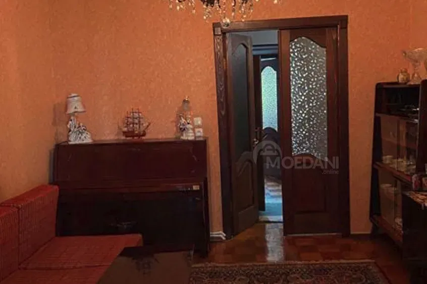 Сдам 4-комн. квартиру на сутки в Кобулети  100м² 2/9 эт. Кобулети - изображение 10