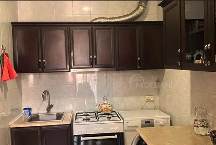 Сдам 4-комн. квартиру на сутки в Кобулети  100м² 2/9 эт. Кобулети - изображение 9