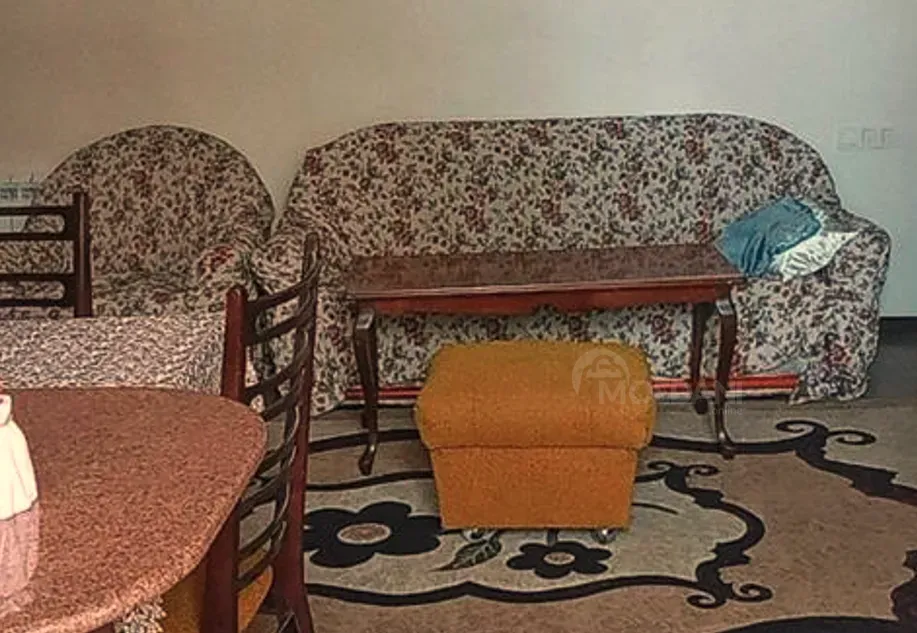 Сдам 4-комн. квартиру на сутки в Кобулети  100м² 2/5 эт. Кобулети - изображение 2