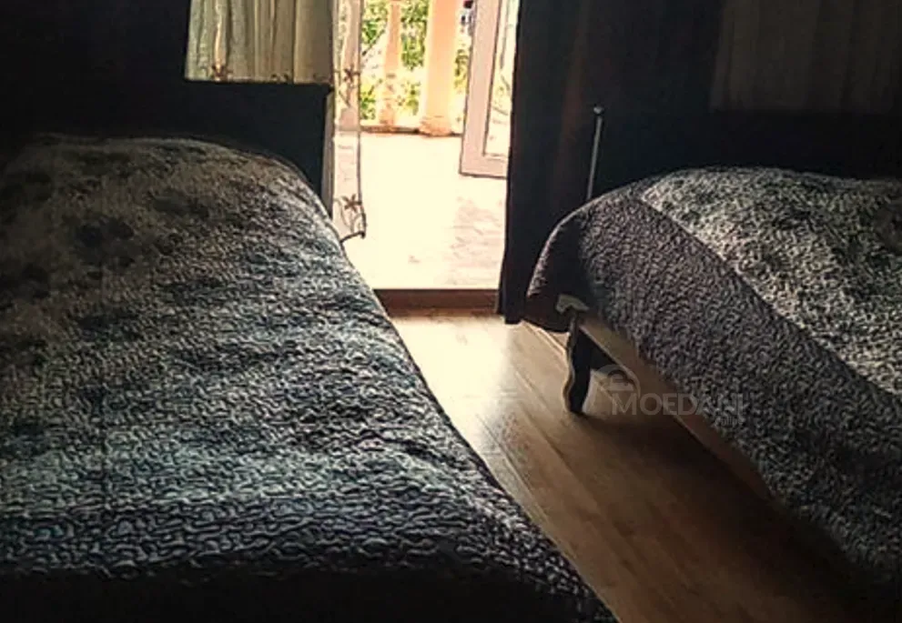 Сдам 4-комн. квартиру на сутки в Кобулети  100м² 2/5 эт. Кобулети - изображение 3