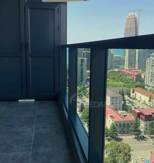 Сдам 2-комн. квартиру 50м² 24/40 эт. Батуми - изображение 3