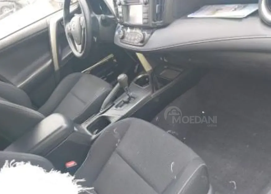 Toyota RAV4 2.5L 2018 Тбилиси - изображение 2