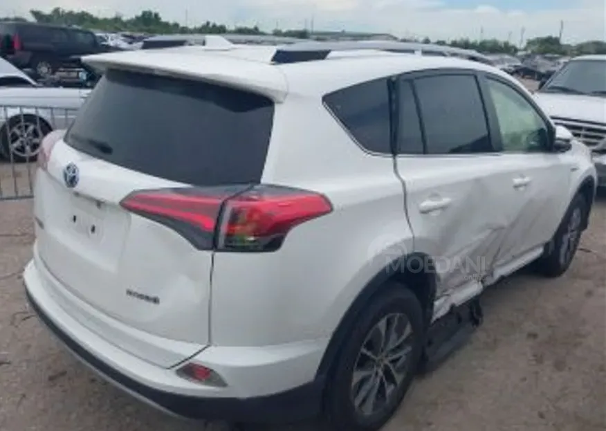 Toyota RAV4 2.5L 2018 Тбилиси - изображение 4