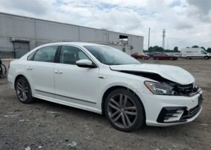 Volkswagen Passat 1.8 2017 Тбилиси - изображение 4