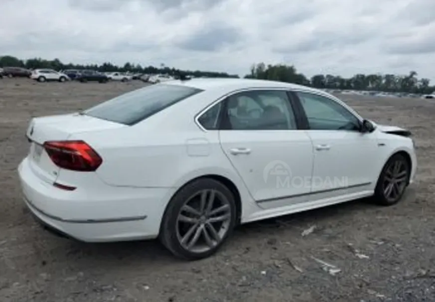 Volkswagen Passat 1.8 2017 Тбилиси - изображение 3