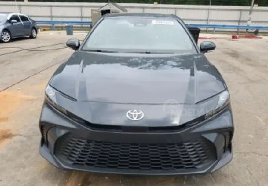 Toyota Camry 2.5L 2025 Тбилиси - изображение 1