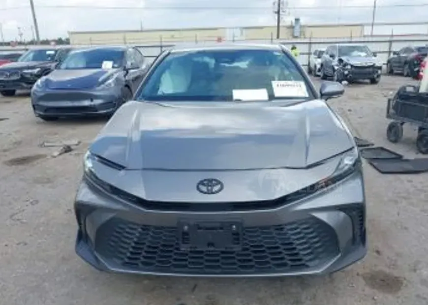 Toyota Camry 2.5L 2025 Тбилиси - изображение 1