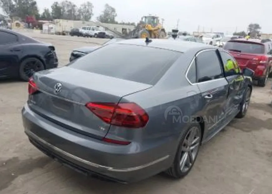 Volkswagen Passat 1.8 2017 Тбилиси - изображение 5