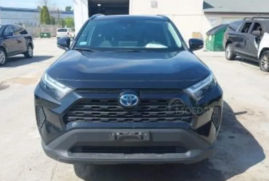 Toyota RAV4 2.5L 2022 Тбилиси - изображение 1