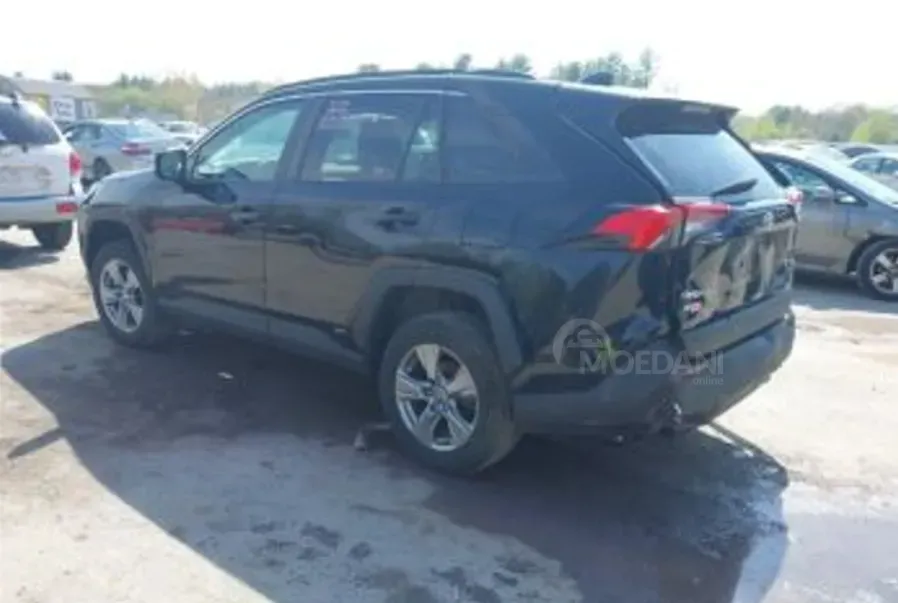 Toyota RAV4 2.5L 2022 Тбилиси - изображение 6