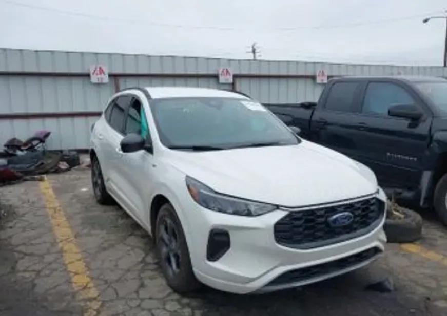 Ford Escape 1.5L 2023 Тбилиси - изображение 2