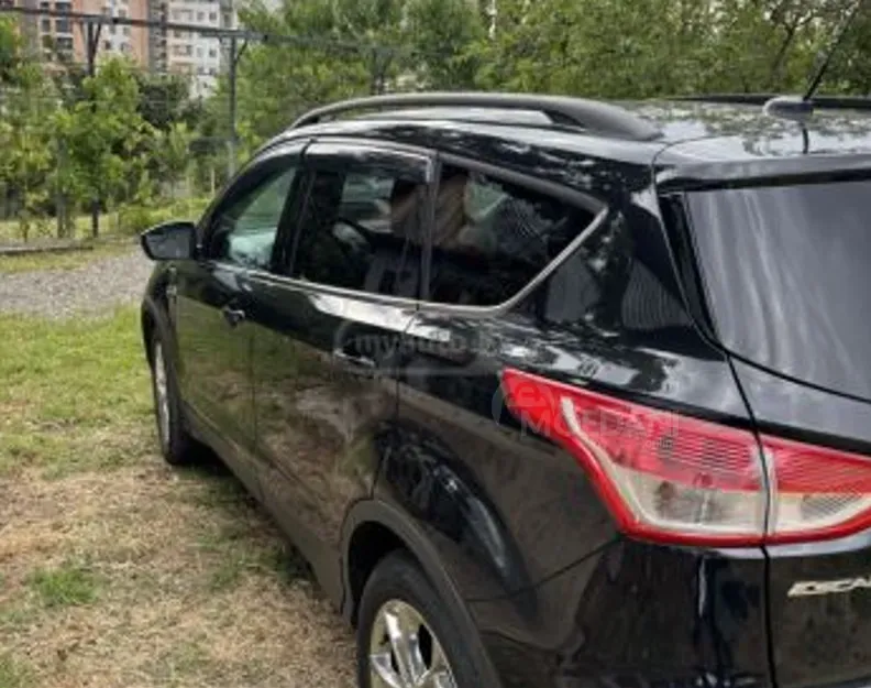 Ford Escape 1.6L 2015 Тбилиси - изображение 2