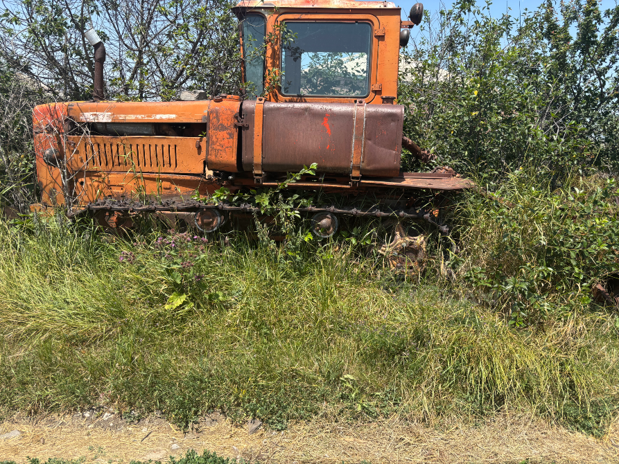 Продам трактор Дт-7 Ахалкалаки - изображение 1