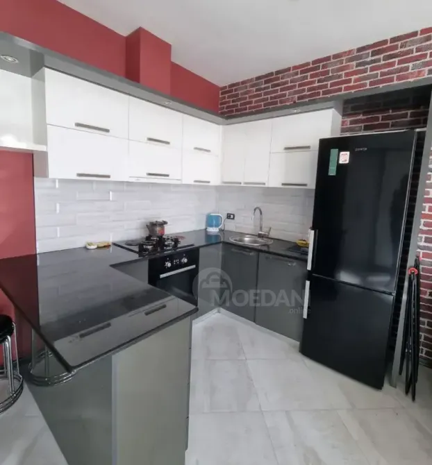 Apartments For Rent one-room 38м² 4/10 floor Batumi - photo 1