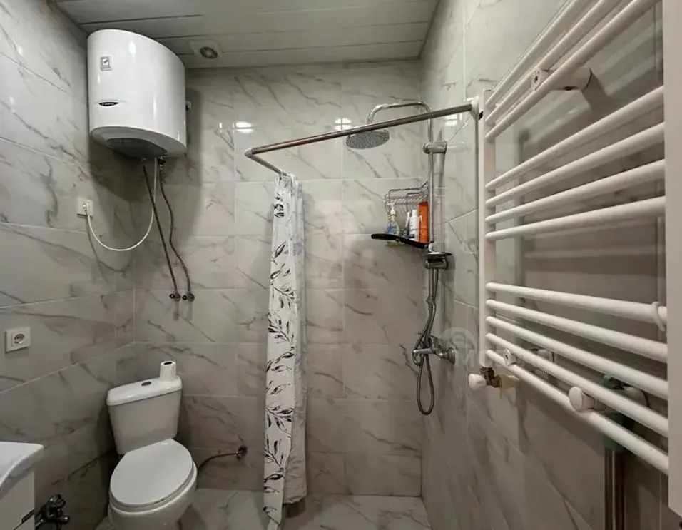 იყიდება 2 ოთახიანი ბინას 42მ² 9/18 სართ ბათუმი - photo 6