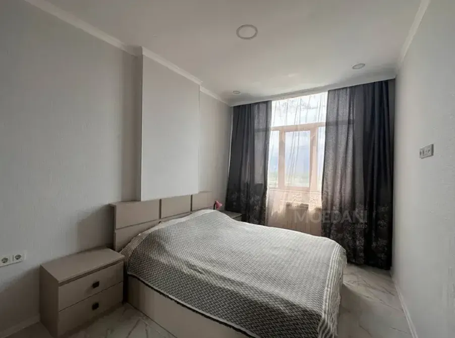 იყიდება 2 ოთახიანი ბინას 42მ² 9/18 სართ ბათუმი - photo 2