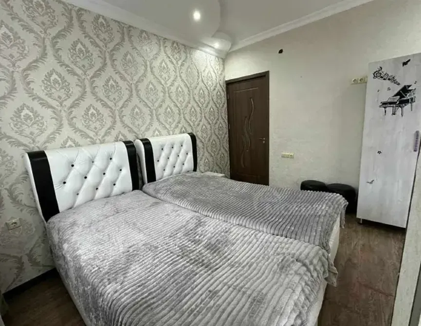 Apartments For Rent three-room 75м² 6/10 floor Batumi - photo 8