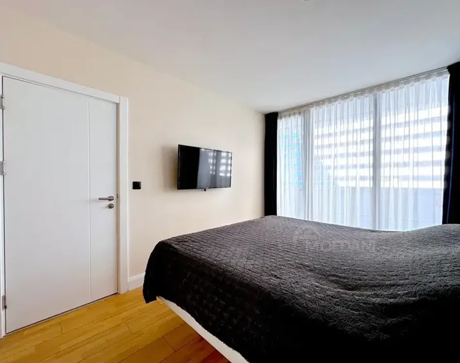 Apartments For Sale two-room 45м² 31/45 floor Batumi - photo 4