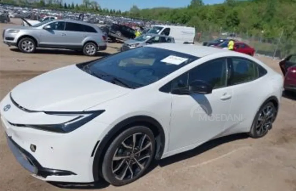 Toyota Prius 2L 2023 Тбилиси - изображение 3