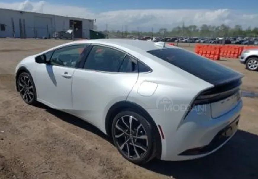 Toyota Prius 2L 2023 Тбилиси - изображение 4
