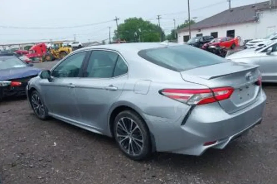 Toyota Camry 2.5L 2019 Тбилиси - изображение 3