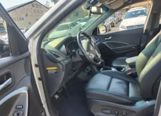 Hyundai Santa Fe 2018 თბილისი